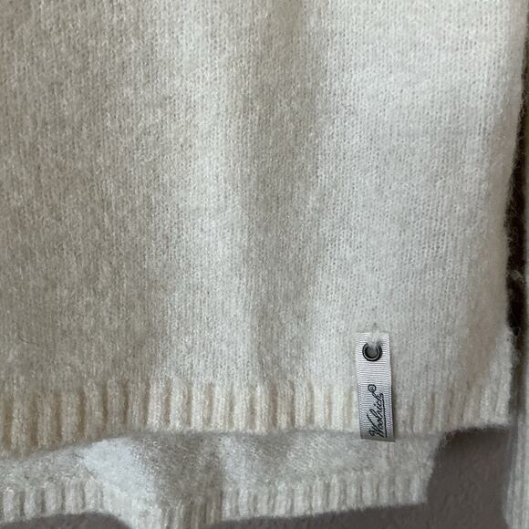 Woolrich Ivory Polar Bear Wool Blend Sweater Women's XS Pullover Knit Red Hat - Picture 9 of 12